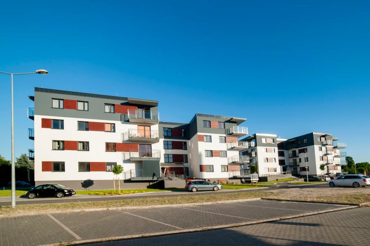 Urban Apart Uniejow Appartement Buitenkant foto
